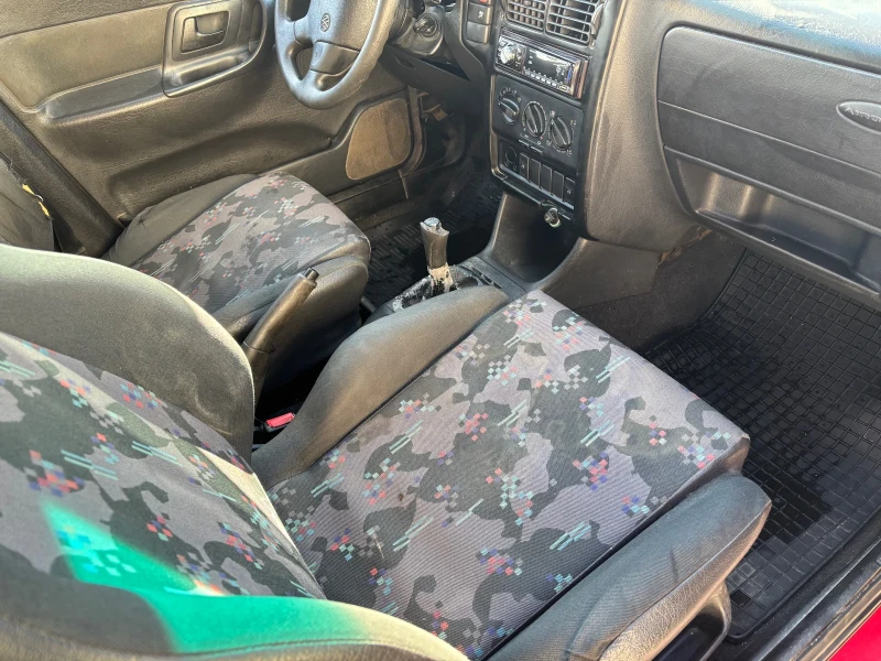 VW Polo 1.9 SDI, снимка 7 - Автомобили и джипове - 52956069