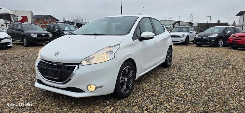 Peugeot 208 1.6 BlueHDI, снимка 2 - Автомобили и джипове - 53024666