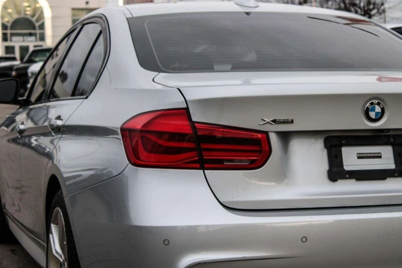 BMW 330 * xDrive SA * CARFAX * ЦЕНА ДО БГ, снимка 7 - Автомобили и джипове - 53237246