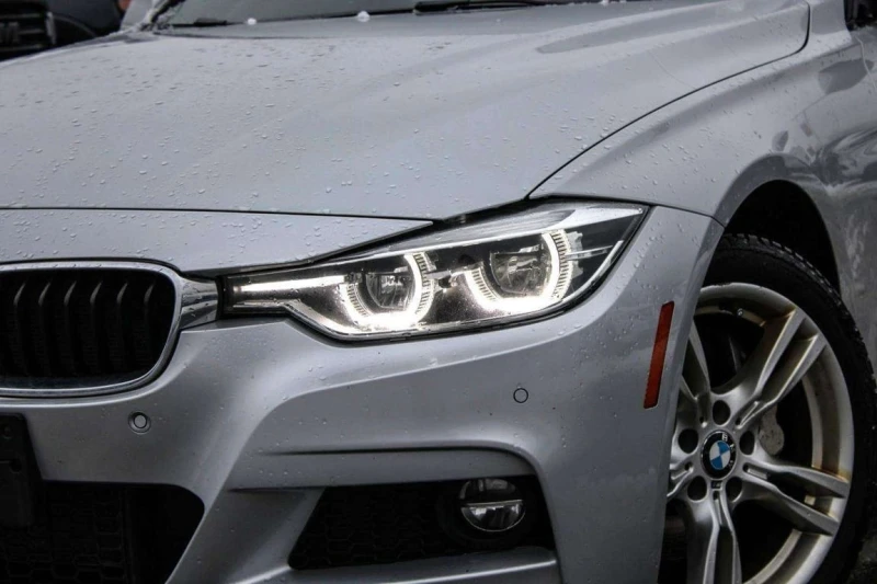 BMW 330 * xDrive SA * CARFAX * ЦЕНА ДО БГ, снимка 6 - Автомобили и джипове - 53237246