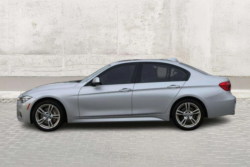 BMW 330 * xDrive SA * CARFAX * ЦЕНА ДО БГ, снимка 3 - Автомобили и джипове - 53237246
