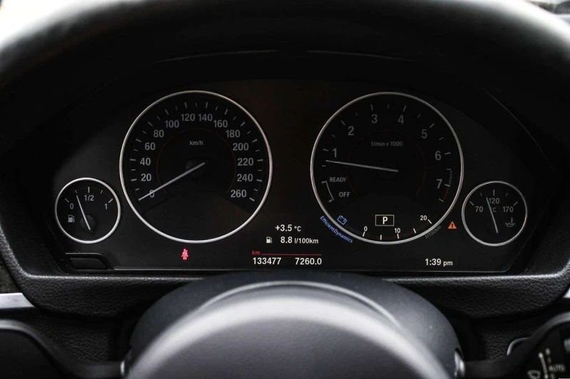 BMW 330 * xDrive SA * CARFAX * ЦЕНА ДО БГ, снимка 12 - Автомобили и джипове - 53237246
