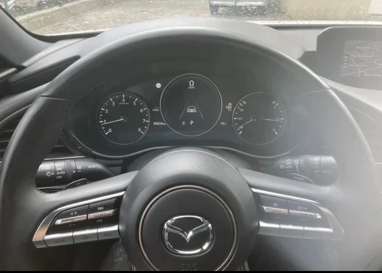Mazda 3, снимка 9 - Автомобили и джипове - 55992499
