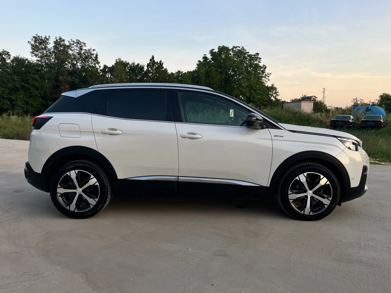 Peugeot 3008 1, 5d-GT Line/LED/ДИСТРОНИК/КАМЕРА-360/NAVI/НОВА - изображение 6