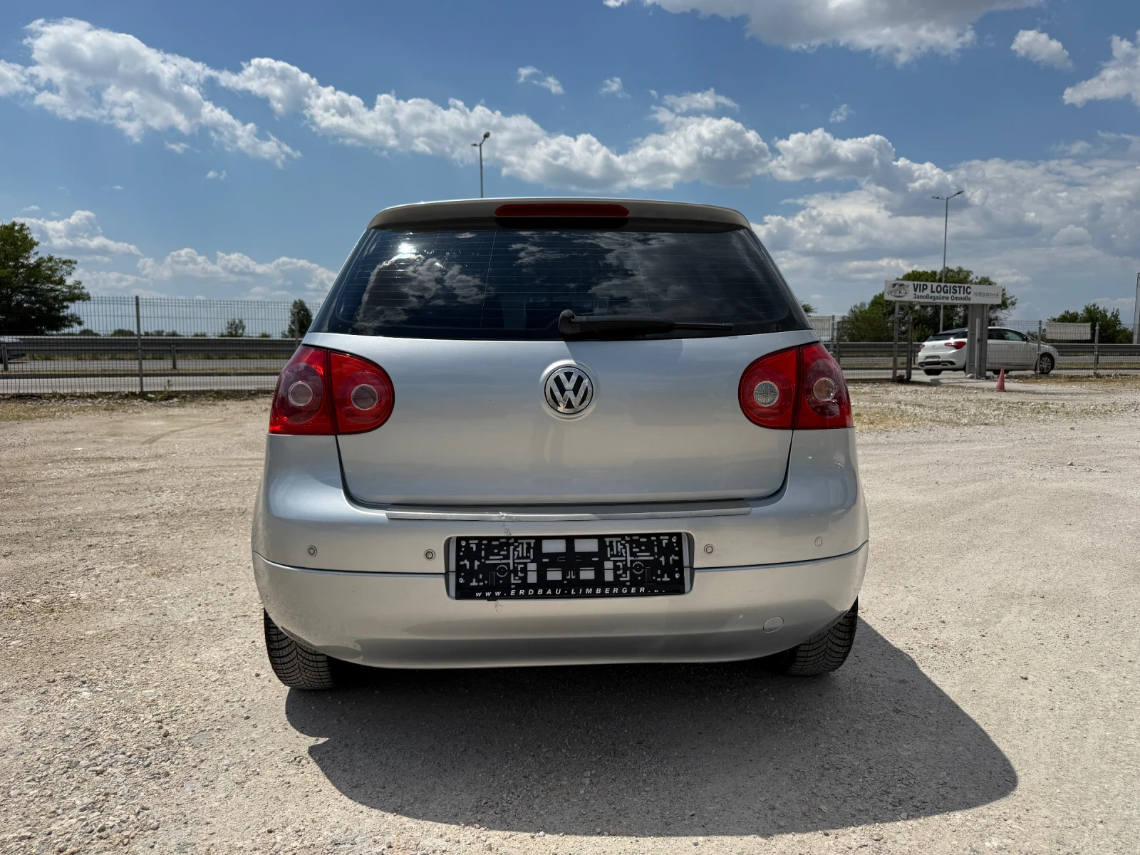 VW Golf 1.6* АВТОМАТИК* НАВИГАЦИЯ* НОВИ ГУМИ* SPECIALE* *  - изображение 4