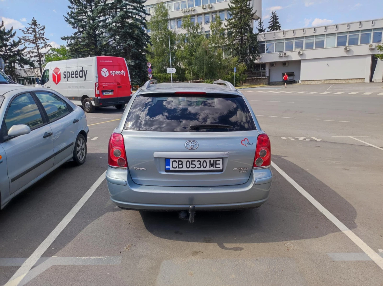 Toyota Avensis 2.2 DCAT - 177 к.с. фейслифт - изображение 6
