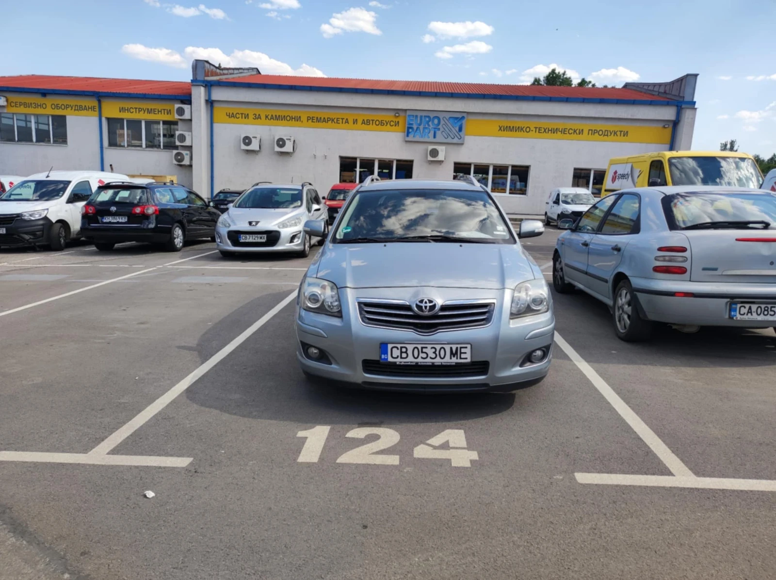 Toyota Avensis 2.2 DCAT - 177 к.с. фейслифт - изображение 2