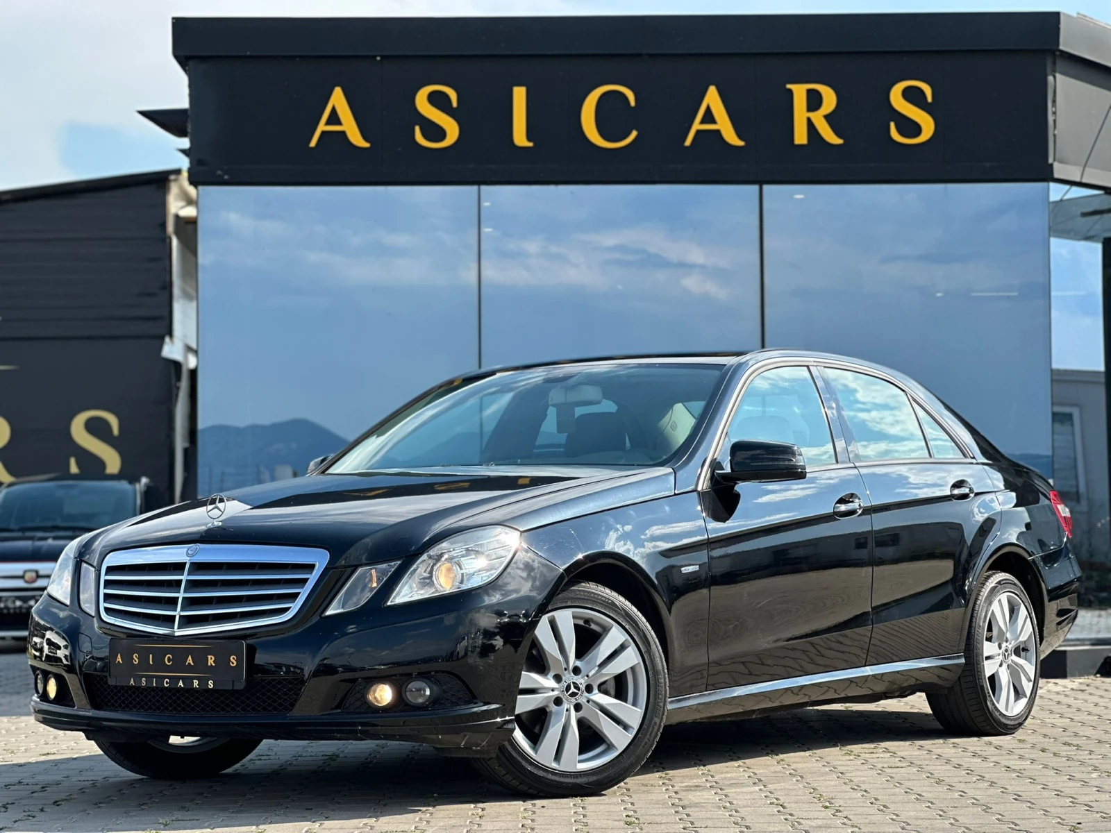 Mercedes-Benz E 200 / 2.2 CDI / 136 HP /  / EURO 5 / TOP / | Mobile.bg   1