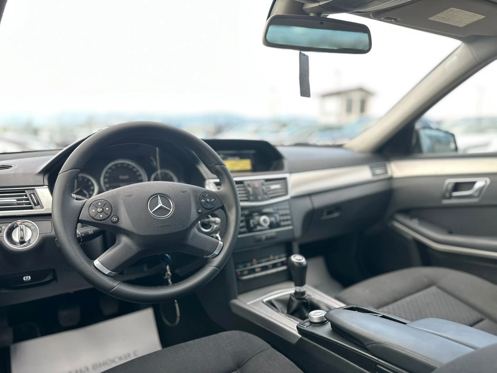 Mercedes-Benz E 200 / 2.2 CDI / 136 HP / СЕДАН / EURO 5 / TOP / - изображение 9