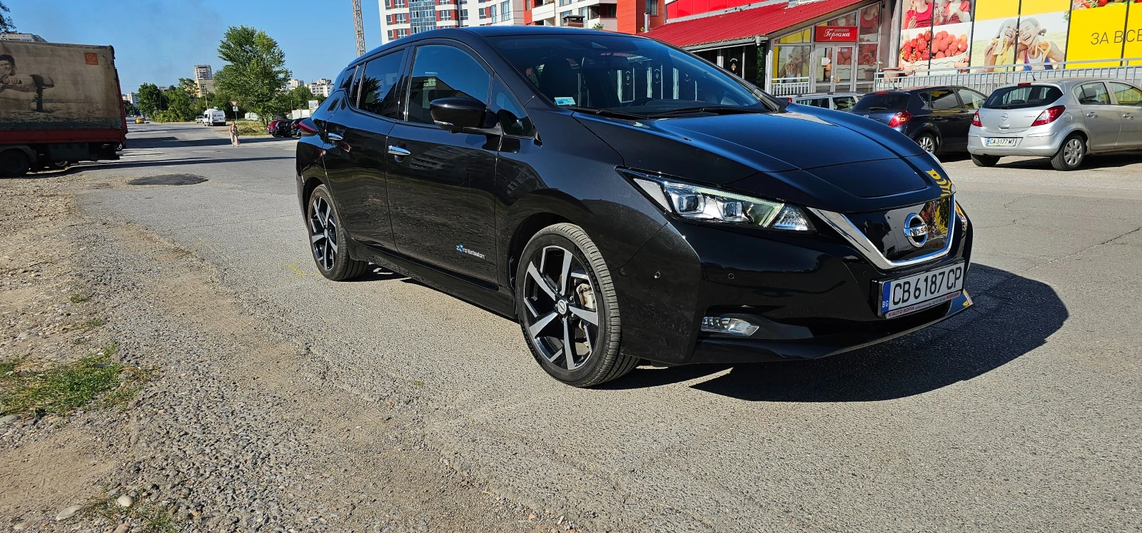 Nissan Leaf  TEKNA - изображение 5
