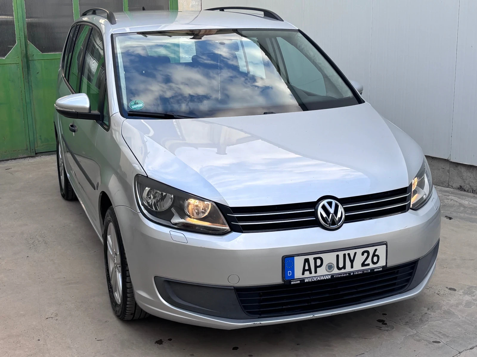 VW Touran  - изображение 2
