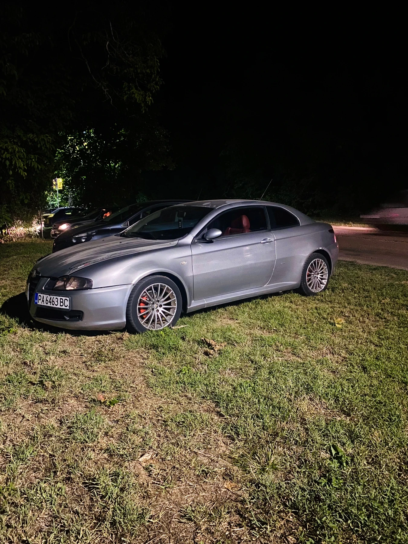 Alfa Romeo Gt 1.9 jtd - изображение 7