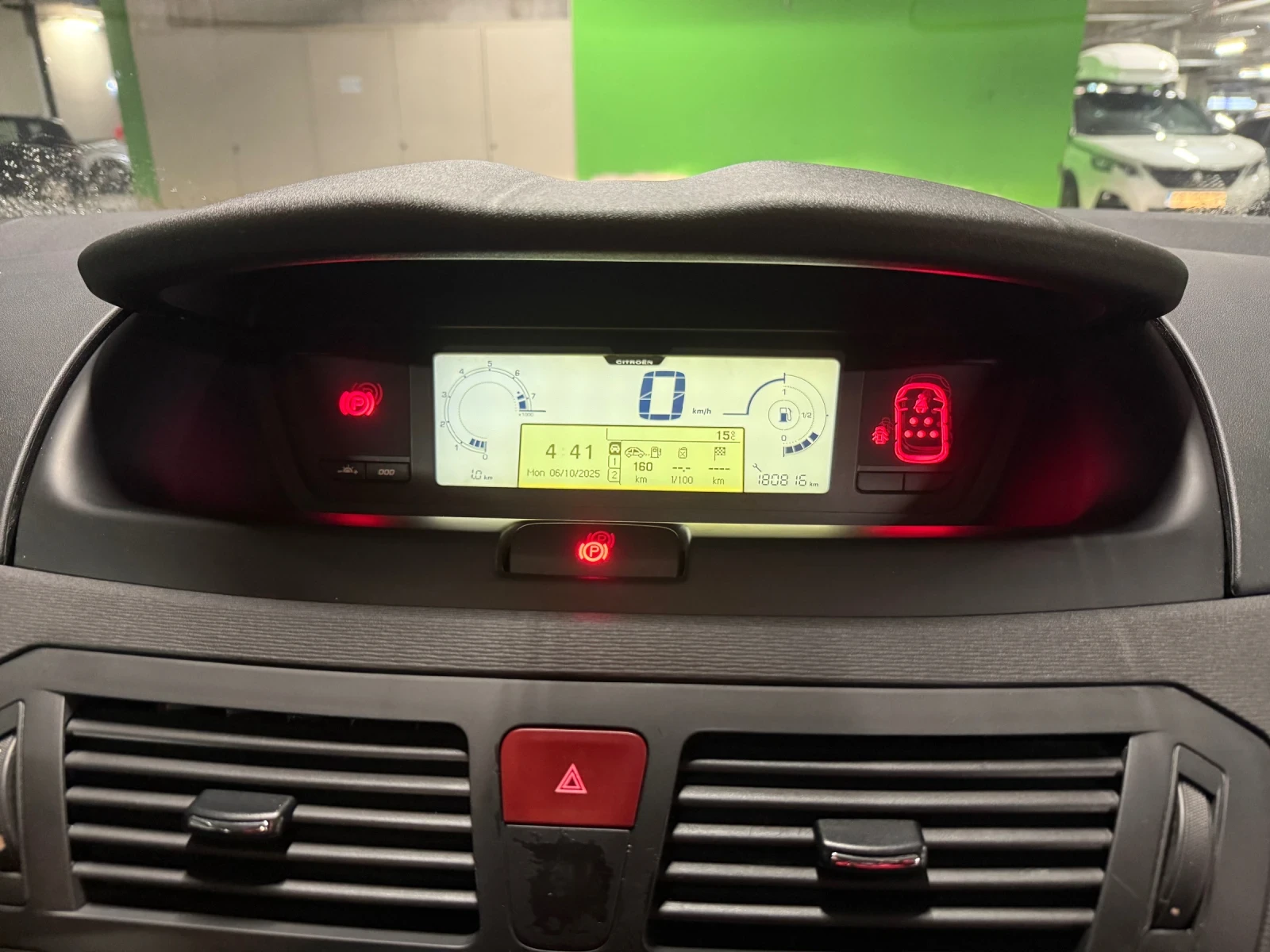 Citroen C4 Picasso  - изображение 10