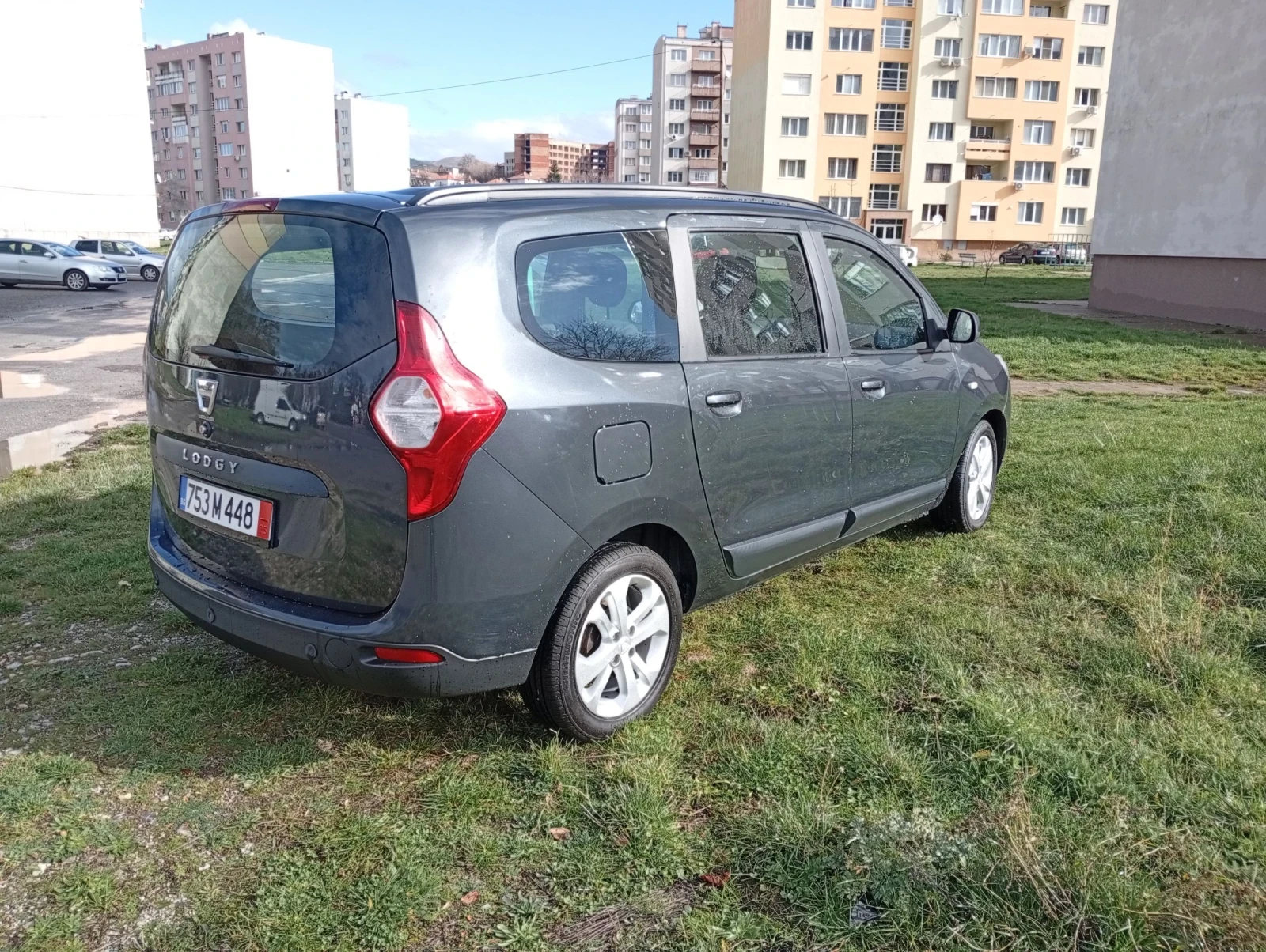 Dacia Lodgy 1.5 DCI  EURO 6 B - изображение 6