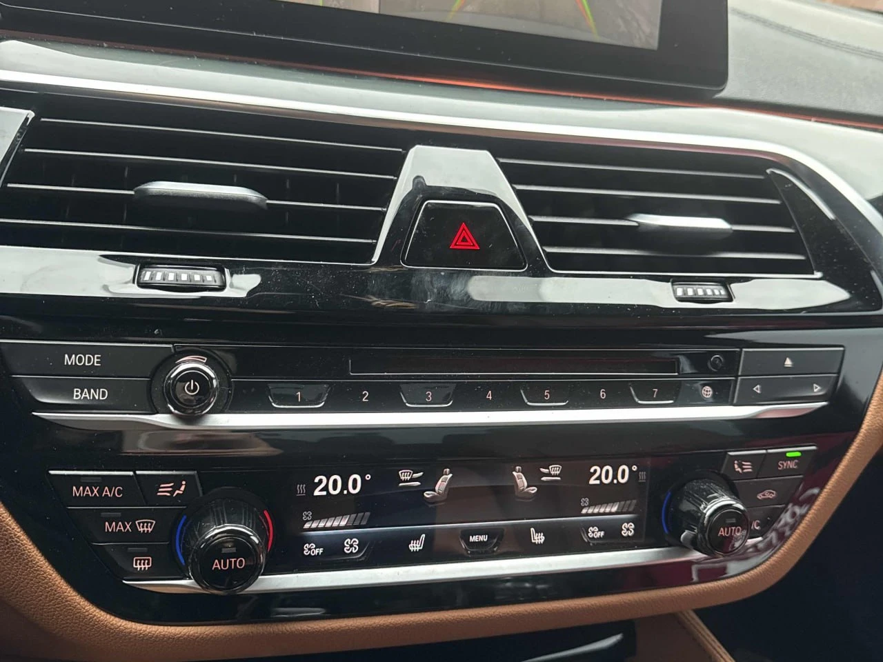 BMW 540 X-DRIVE M-PACK HUD* PANO* * * DIGITAL* | Mobile.bg   11