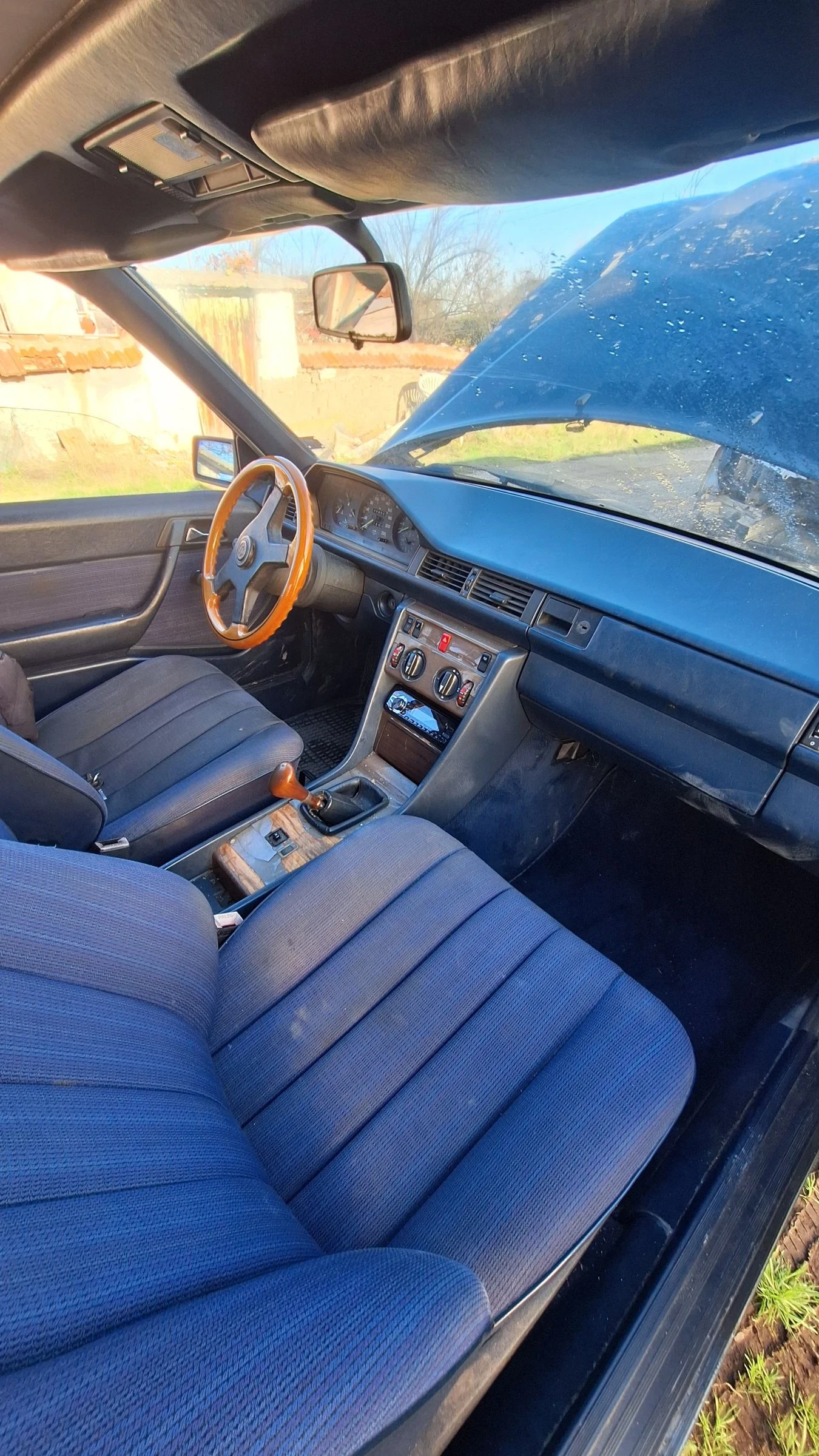Mercedes-Benz 124 200e | Mobile.bg � ����������� 15