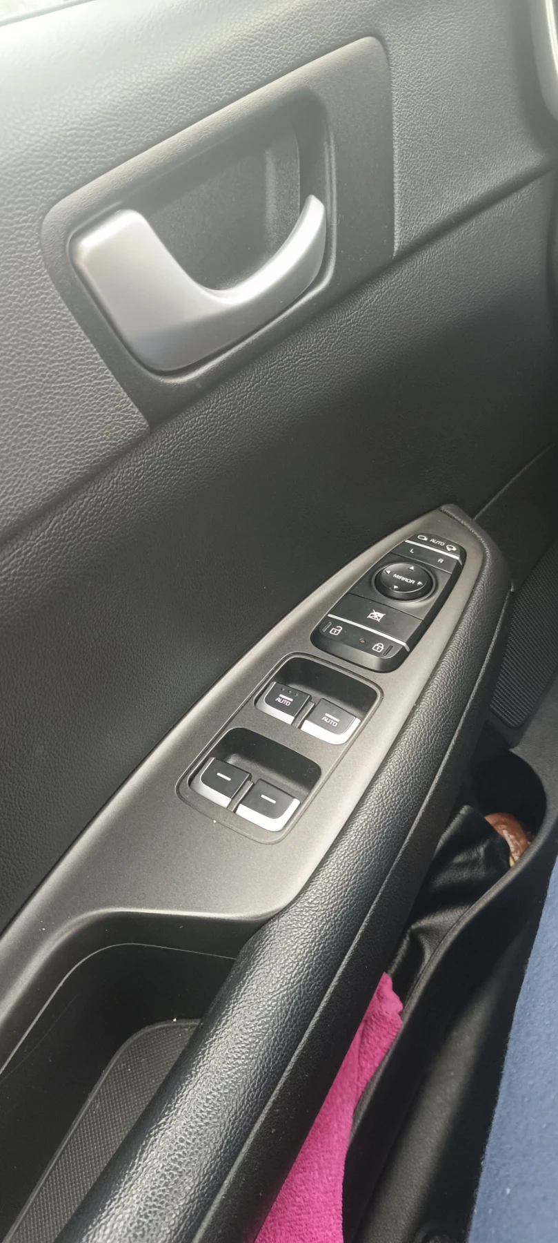 Kia Optima 1.7CDTI - изображение 9