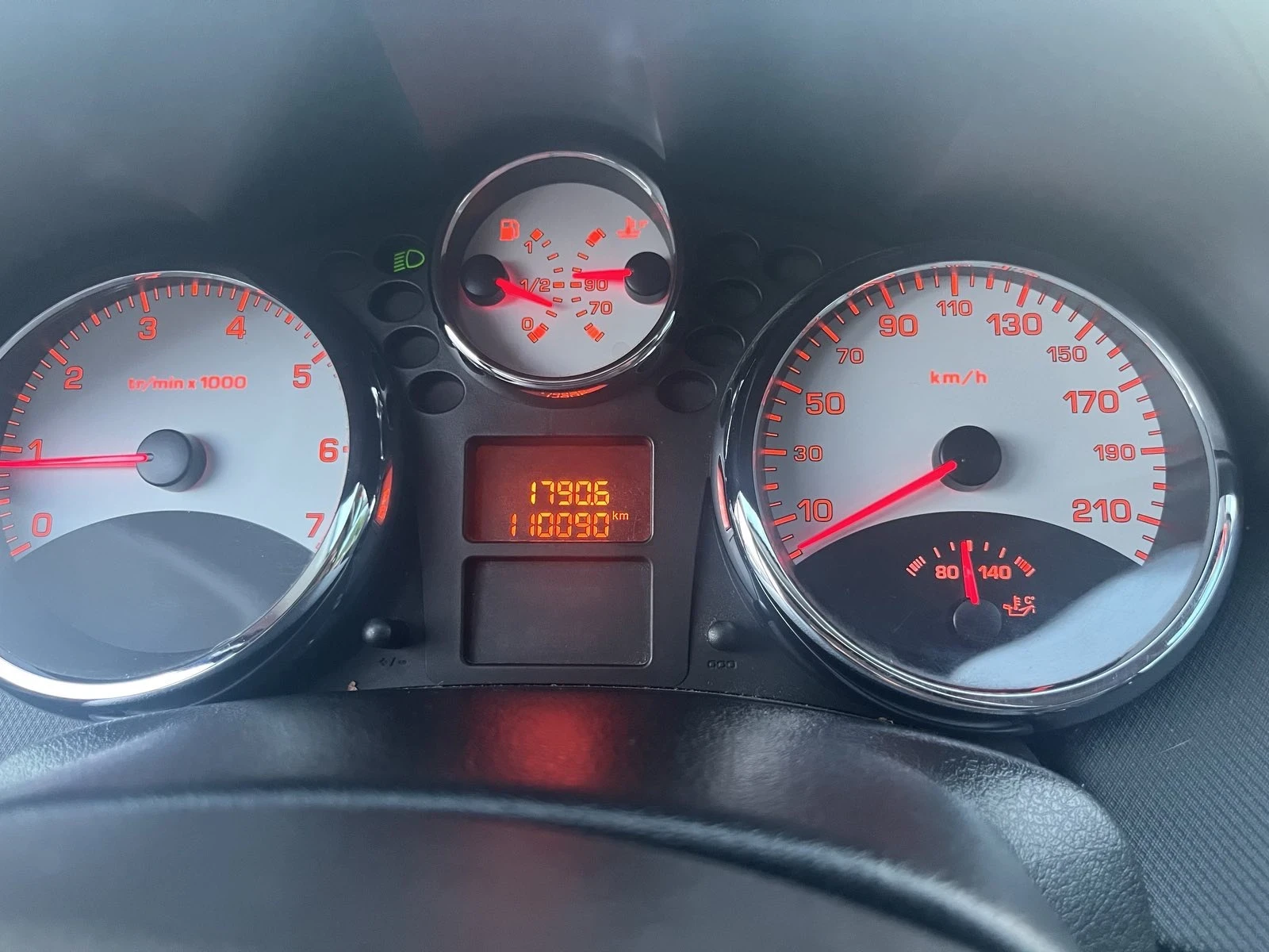 Peugeot 207  - изображение 3