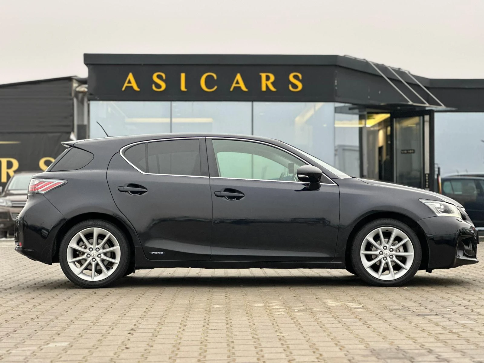 Lexus CT 200h / 1.8I / HYBRID / NAVI / CAMERA / EURO 5 / TOP / | Mobile.bg � ����������� 6