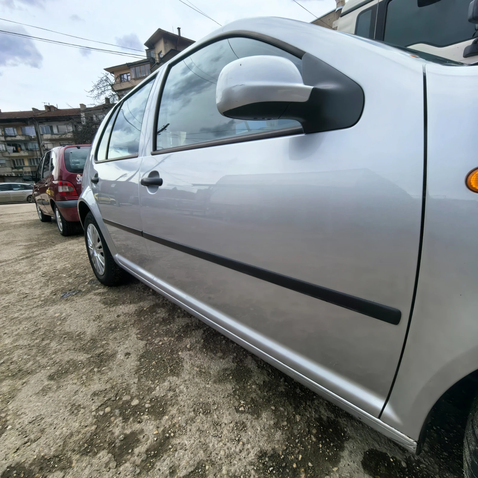 VW Golf 1.4i 75 | Mobile.bg � ����������� 4