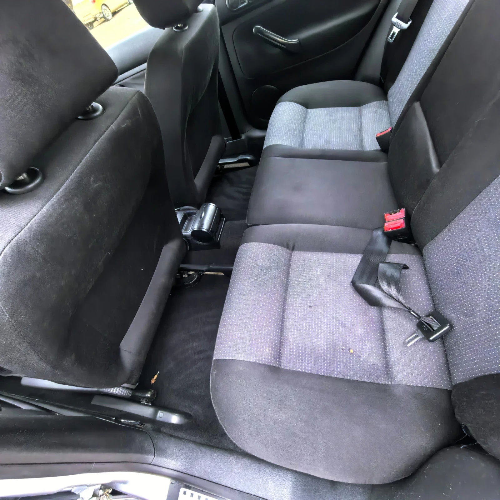 VW Golf 1.4i 75 | Mobile.bg � ����������� 11