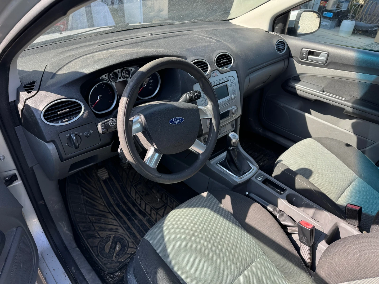 Ford Focus 1.6TDCI, снимка 5 - Автомобили и джипове - 53780668