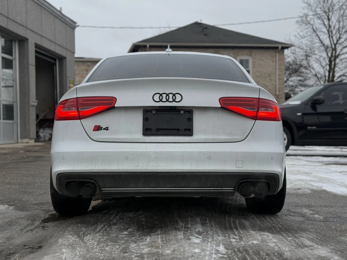 Audi S4 * QUATTRO* BANG&OLUFSEN* КОЖА* ПОДГРЕВ* KEYLESS* , снимка 8 - Автомобили и джипове - 53979027