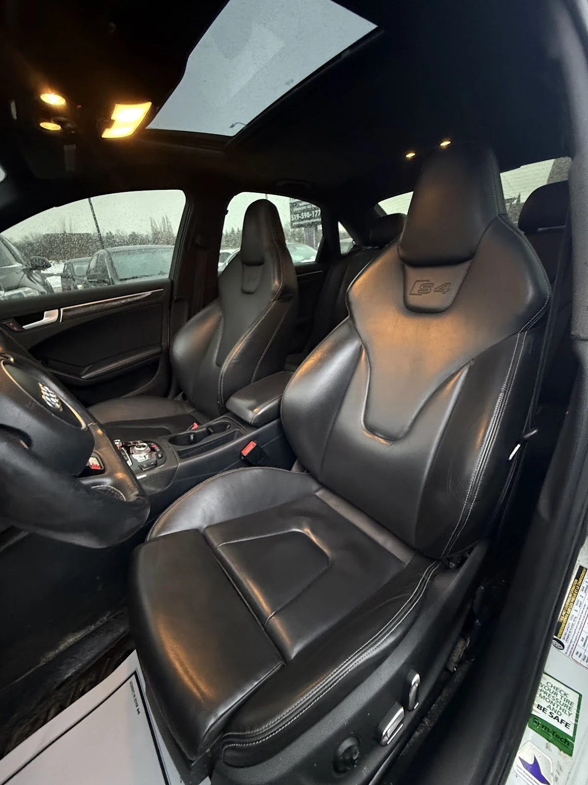 Audi S4 * QUATTRO* BANG&OLUFSEN* КОЖА* ПОДГРЕВ* KEYLESS* , снимка 11 - Автомобили и джипове - 53979027