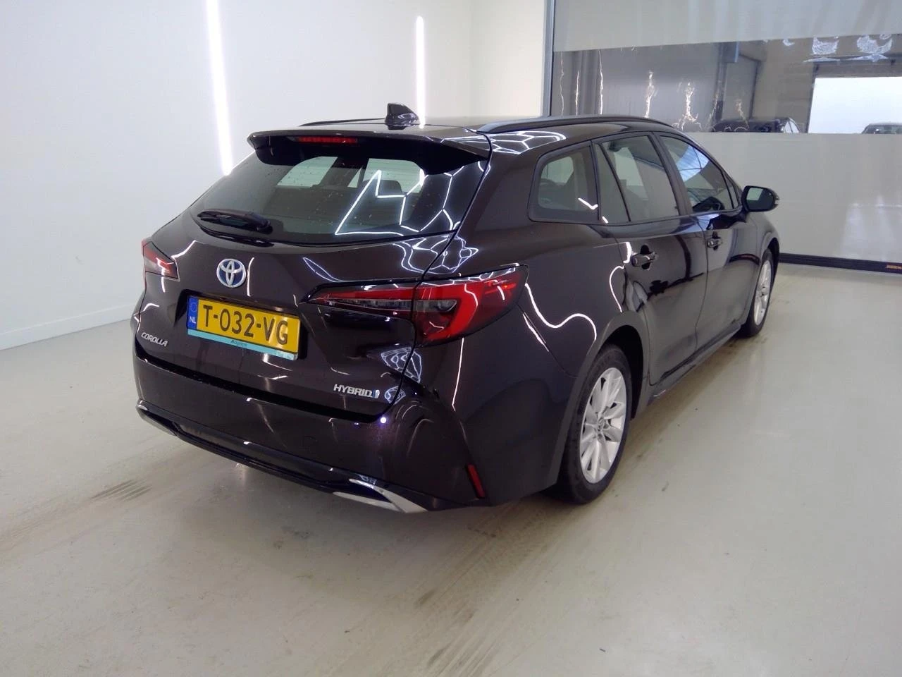 Toyota Corolla Touring Sports 1.8 Active | Mobile.bg � ����������� 4