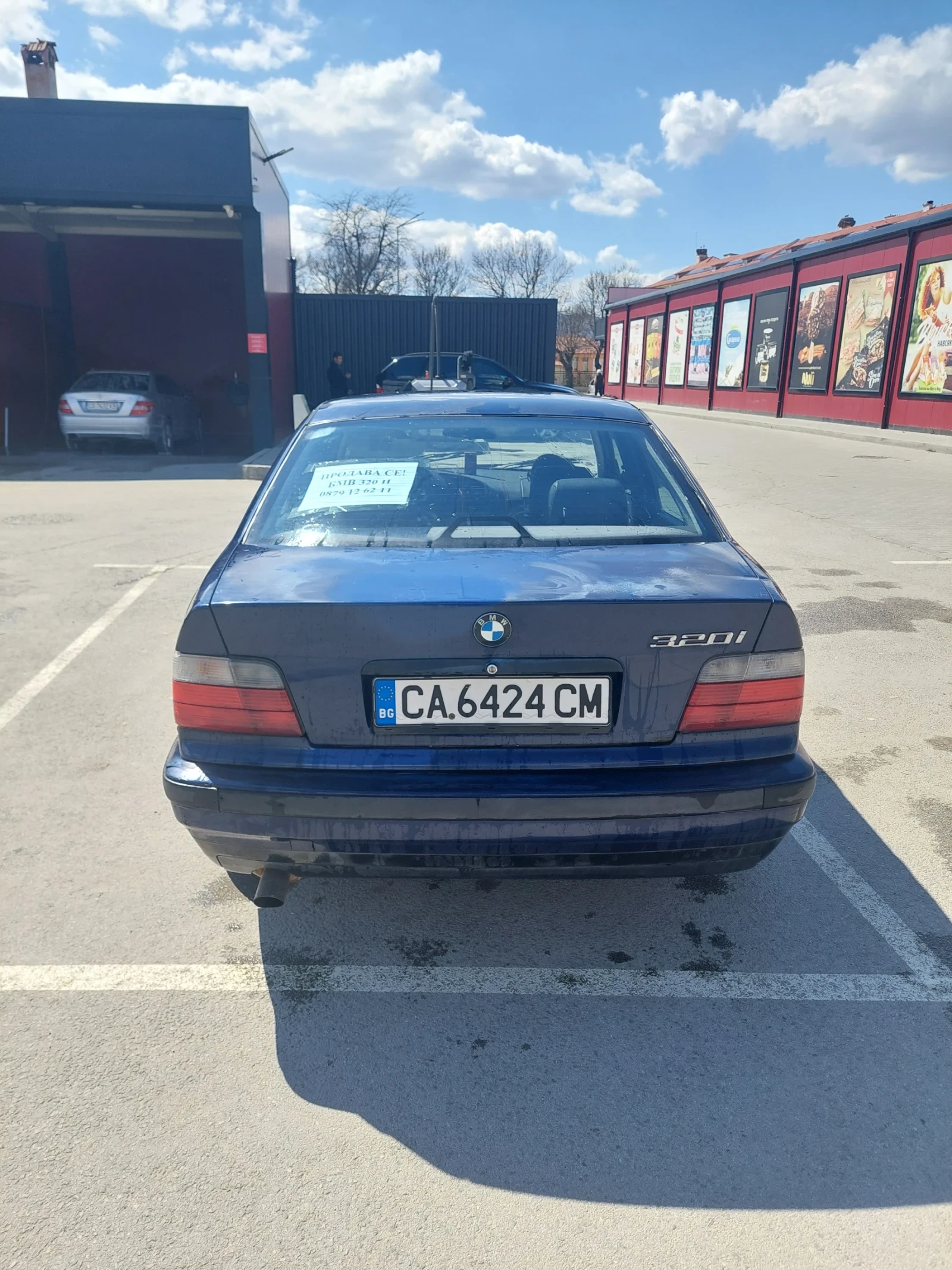 BMW 320, снимка 3 - Автомобили и джипове - 54227919