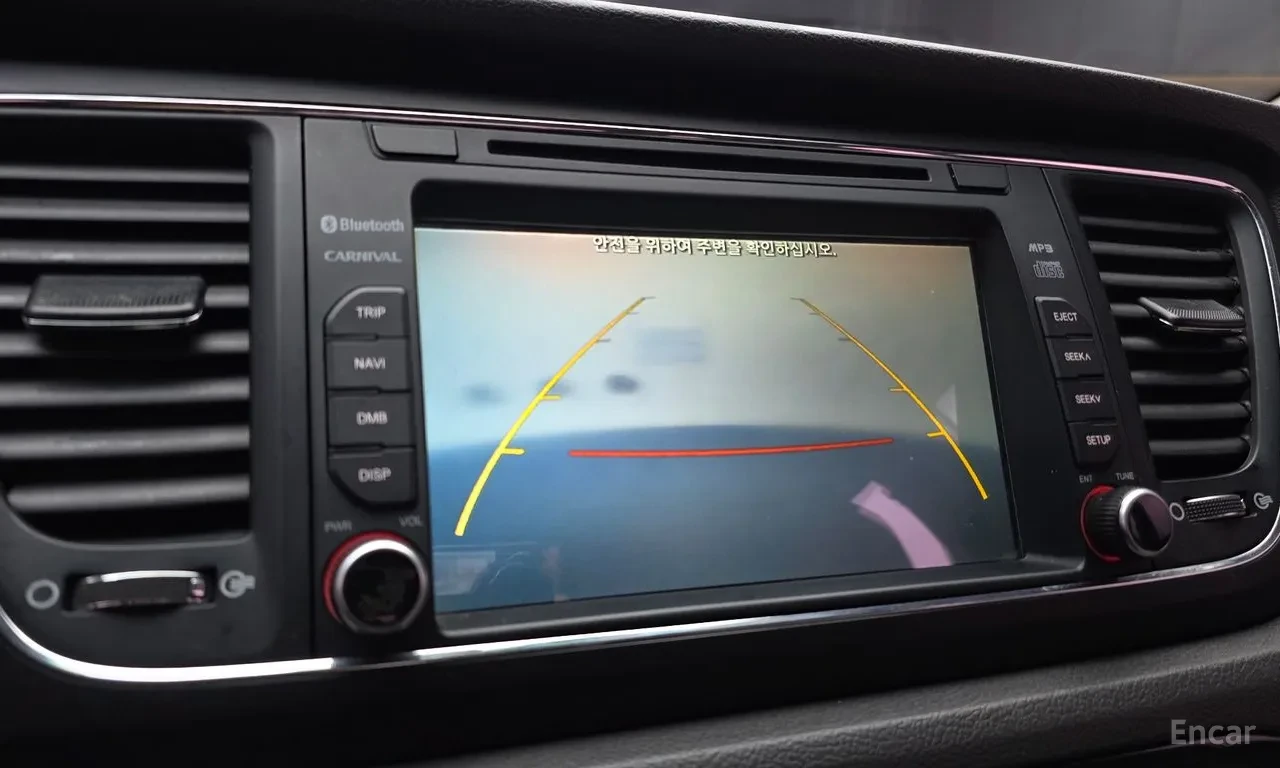 Kia Carnival 9 местна/Luxury Line/модел 2018 , снимка 13 - Автомобили и джипове - 54680211
