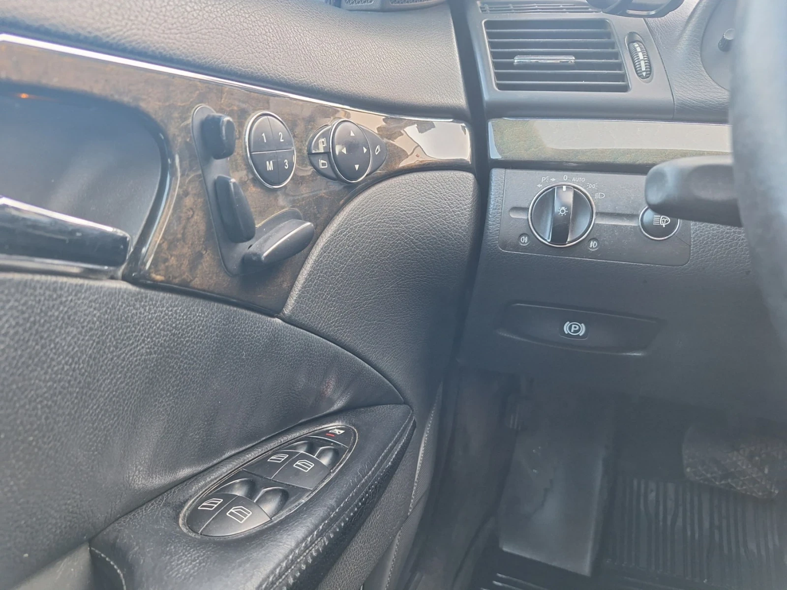 Mercedes-Benz E 270 2.7CDI automatic , снимка 13 - Автомобили и джипове - 55040328