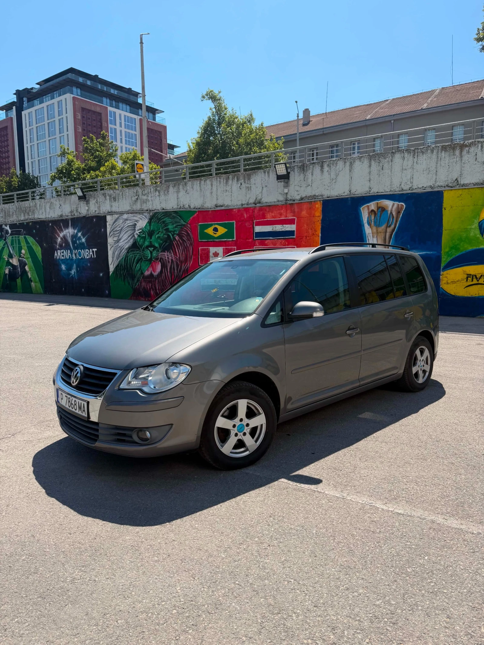 VW Touran