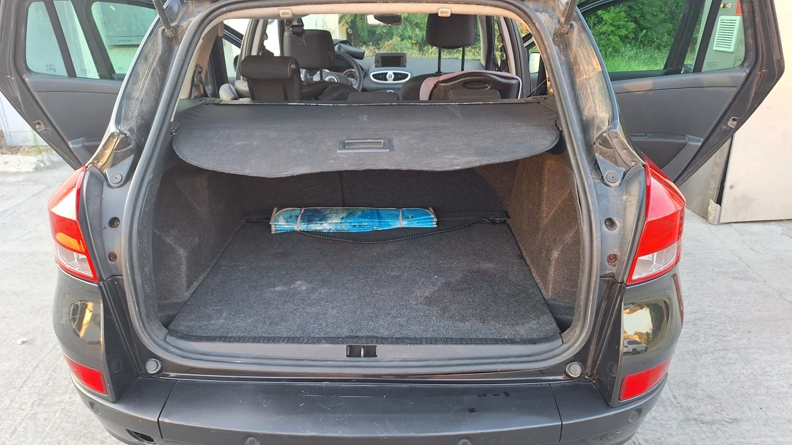 Renault Clio 1.5 dci groudtour, снимка 7 - Автомобили и джипове - 55657537