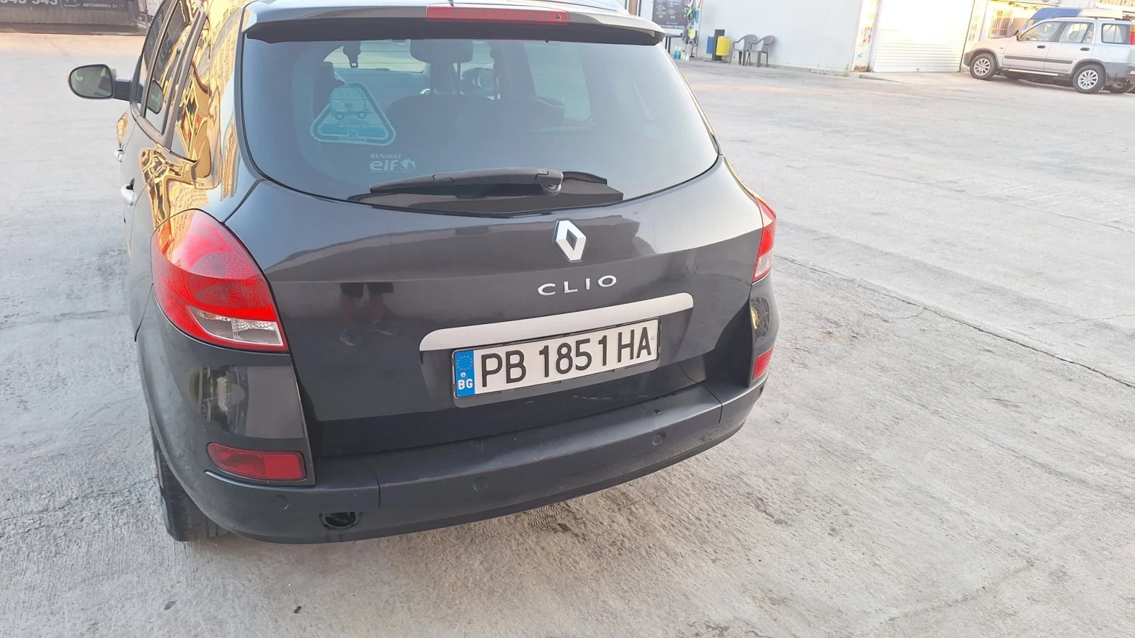 Renault Clio 1.5 dci groudtour, снимка 3 - Автомобили и джипове - 55657537