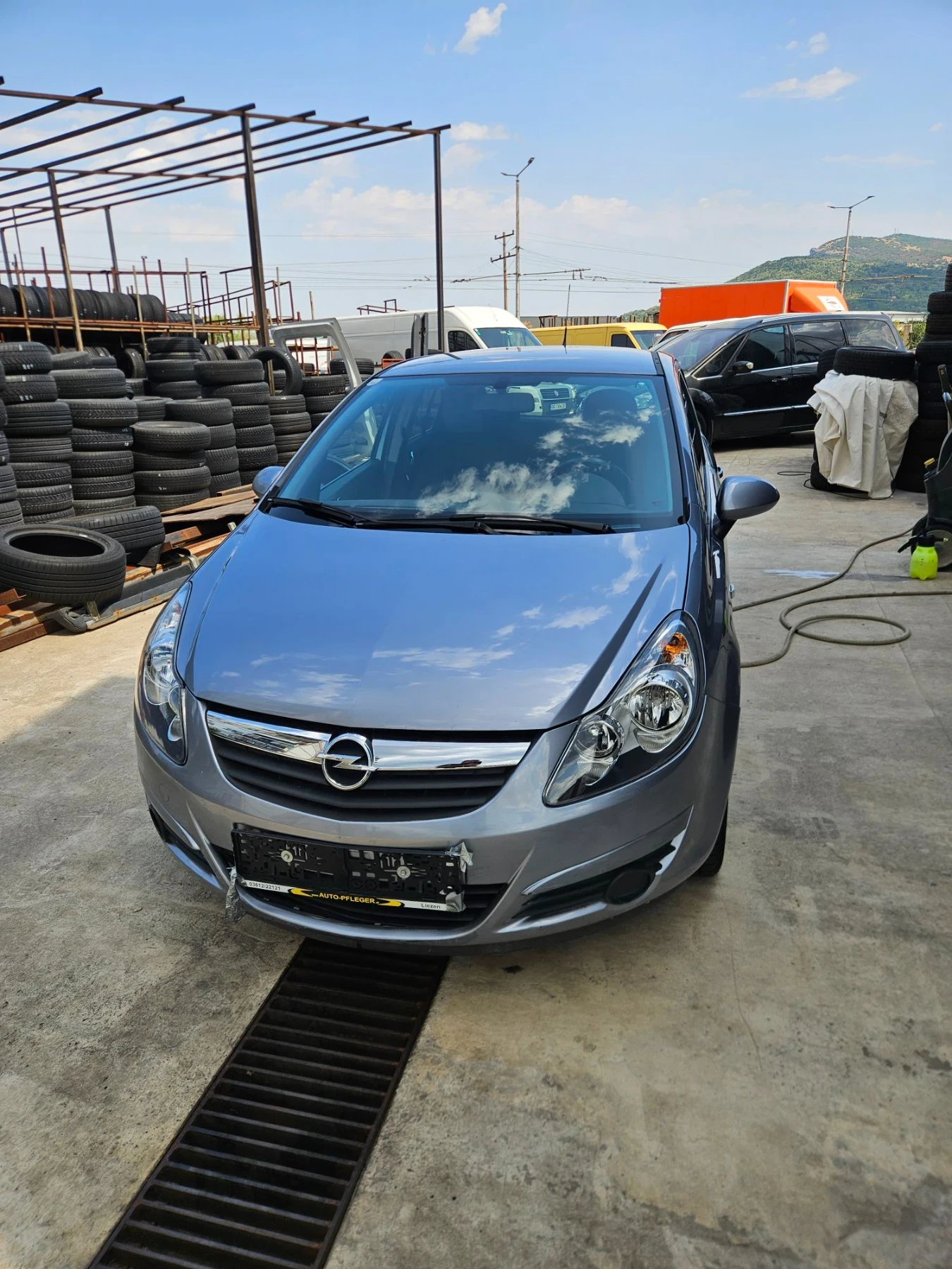 Opel Corsa, снимка 2 - Автомобили и джипове - 55807871
