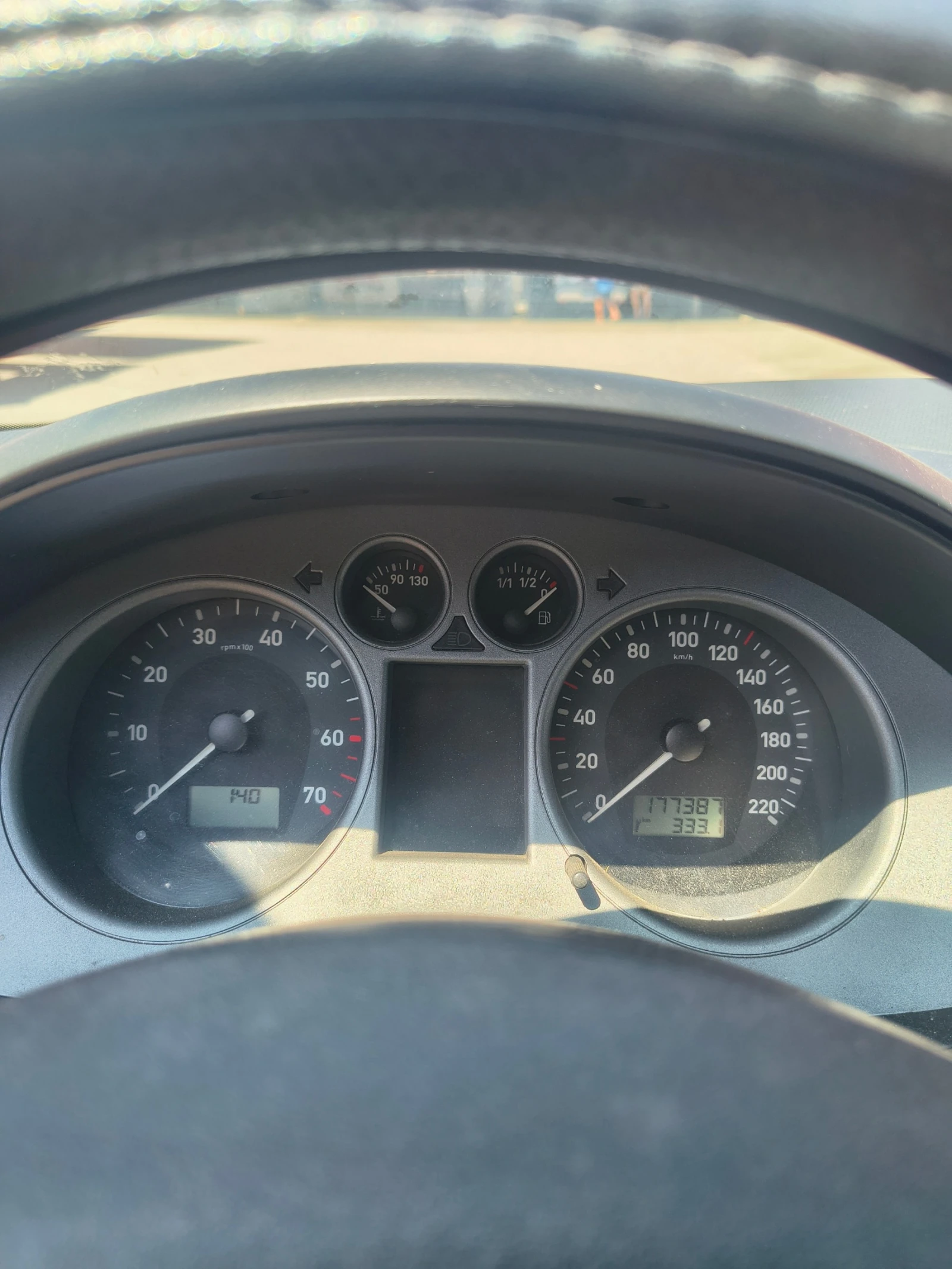 Seat Ibiza Face/Gaz, снимка 10 - Автомобили и джипове - 56201481