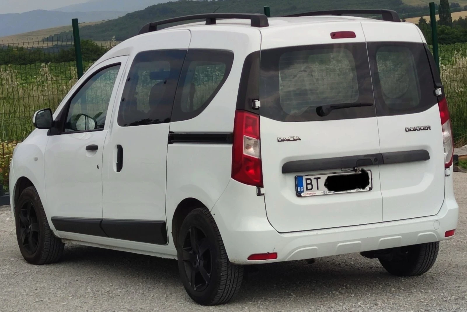 Dacia Dokker, снимка 11 - Автомобили и джипове - 56539162