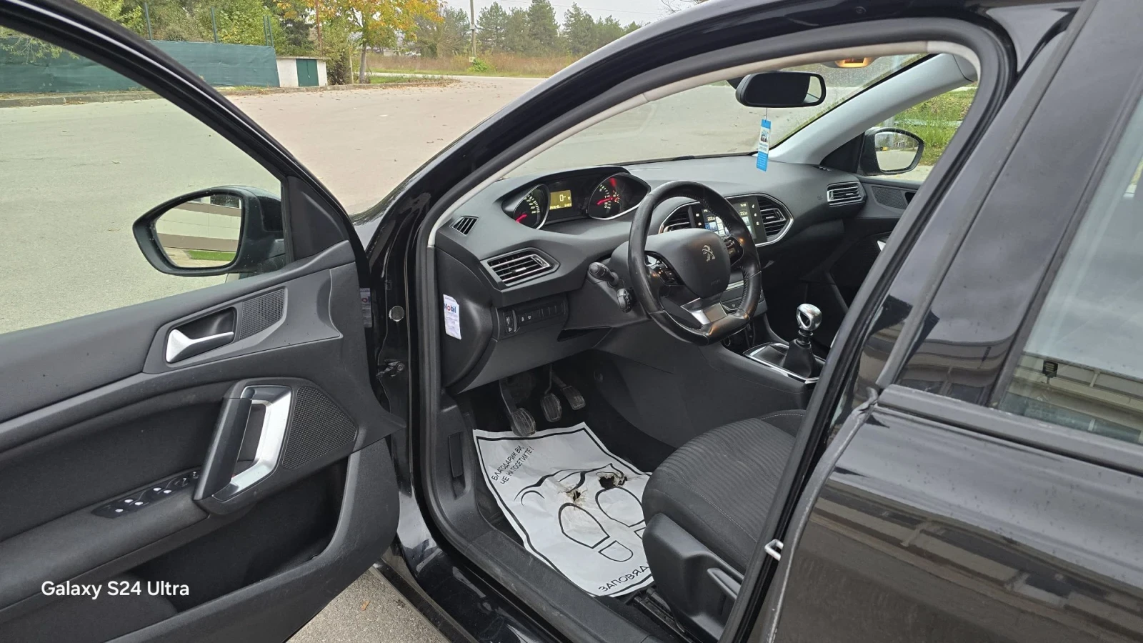 Peugeot 308 1.6hdi 120hp 4299euro, снимка 9 - Автомобили и джипове - 56685708
