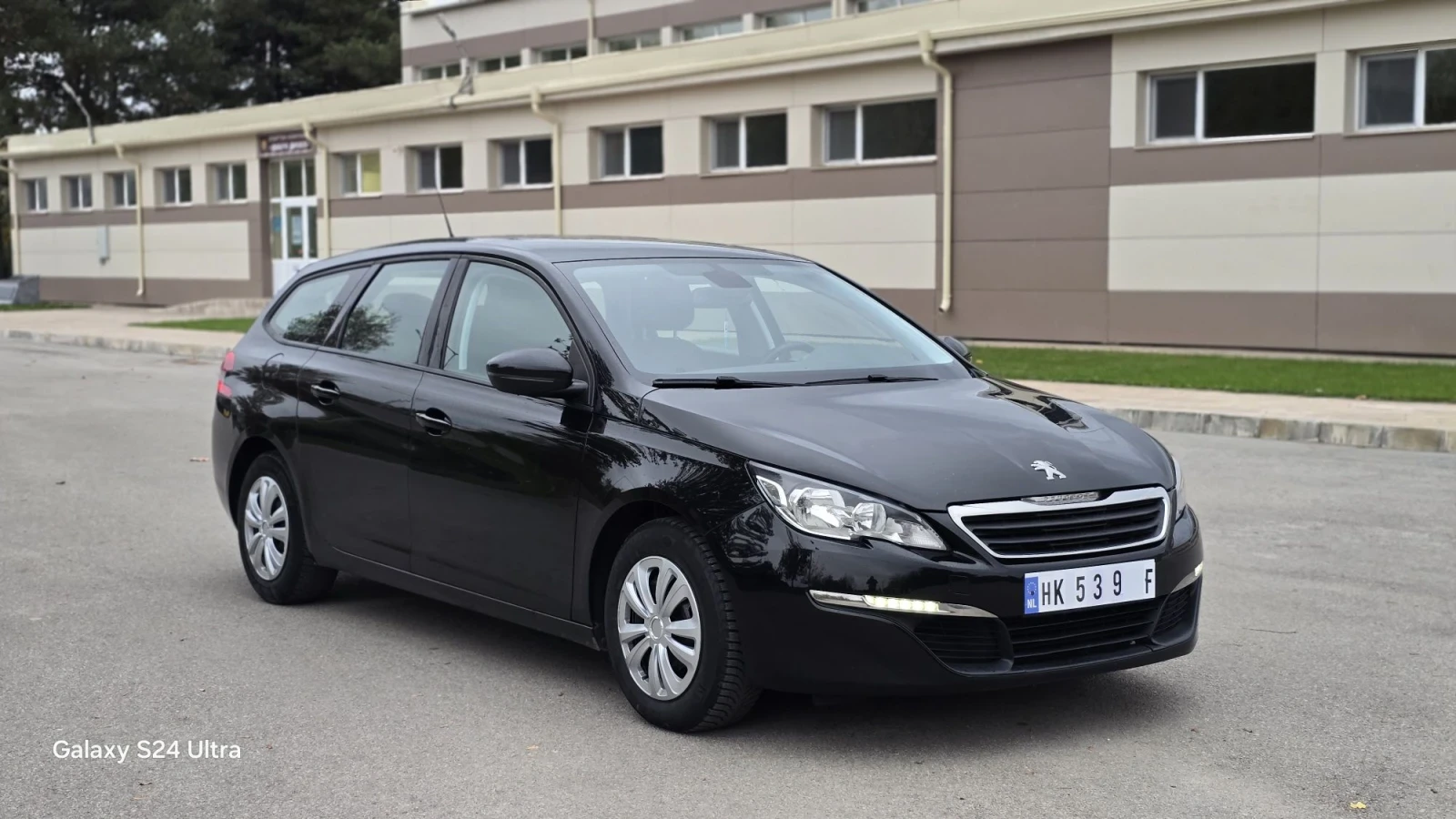 Peugeot 308 1.6hdi 120hp 4299euro, снимка 7 - Автомобили и джипове - 56685708