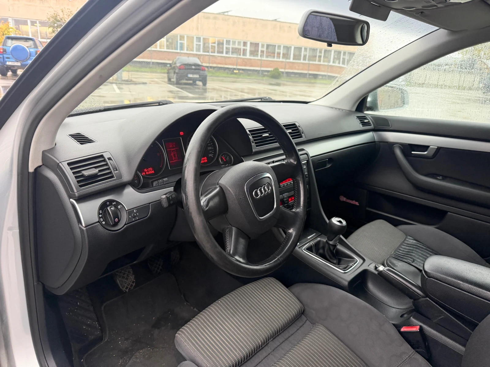 Audi A4 ОБСЛУЖЕН* 6м* ГАРАНЦИЯ, снимка 13 - Автомобили и джипове - 56726258