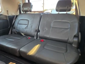 Toyota Land cruiser 5.7 V8 * 7 Места * 1 Собственик * Сервизна история, снимка 14