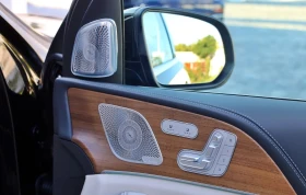 Mercedes-Benz GLS 63 AMG, снимка 13