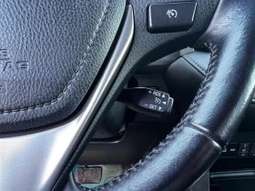 Toyota Rav4 Limited Facelift 2.0i 4x4 Регистриран Обслужен, снимка 10