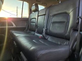 Toyota Land cruiser 5.7 V8 * 7 Места * 1 Собственик * Сервизна история - 21200 € / 41463.60 лв. - 55562803 13