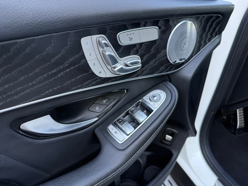 Mercedes-Benz GLC 400 AMG Germany, снимка 8 - Автомобили и джипове - 52588374