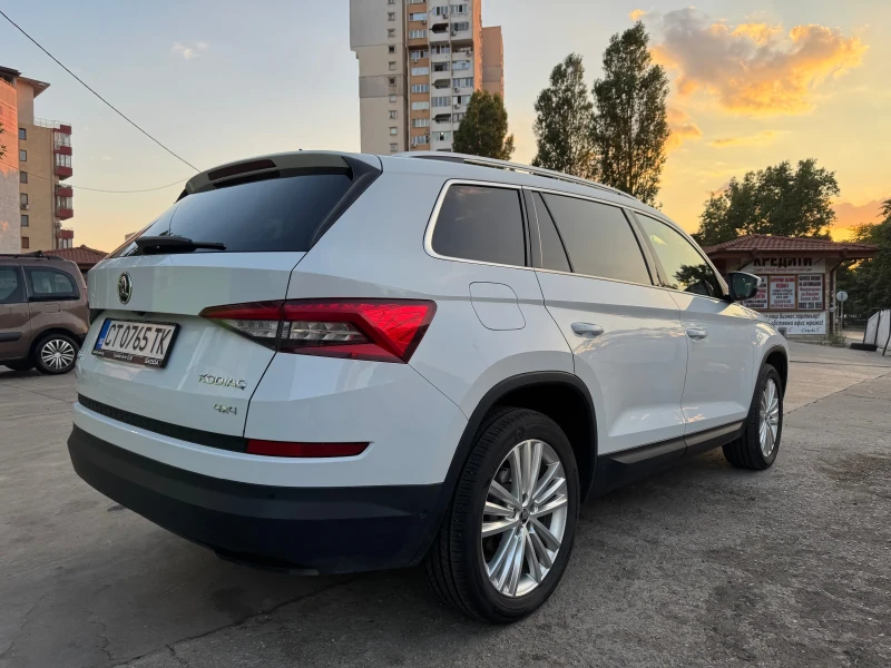 Skoda Kodiaq STYLE 2.0 TDI 190к.с. 4x4 7DSG 2017  УНИКАТ , снимка 4 - Автомобили и джипове - 51985611