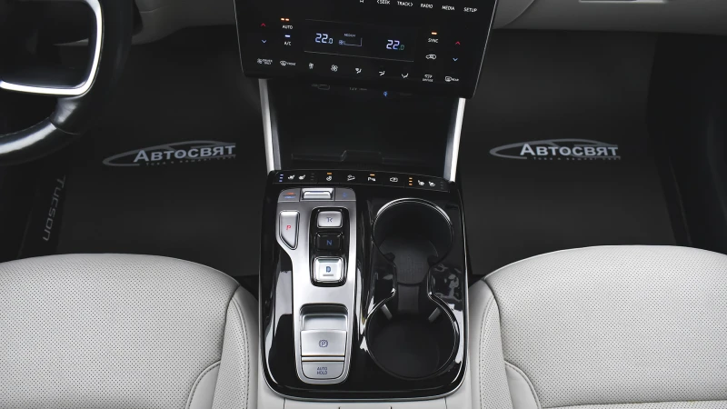 Hyundai Tucson 1.6 T-GDi PREMIUM Plug-in Hybrid 4x4 Automatic, снимка 11 - Автомобили и джипове - 51985500