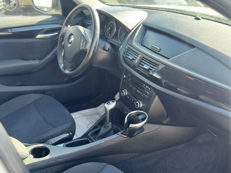 BMW X1 X-Drive/2.0D/Xenon, снимка 15 - Автомобили и джипове - 52266104