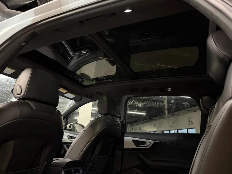 Audi Q7  FULL  С РЕГИСТРАЦИЯ & АВТО КРЕДИТ, снимка 12 - Автомобили и джипове - 53262162